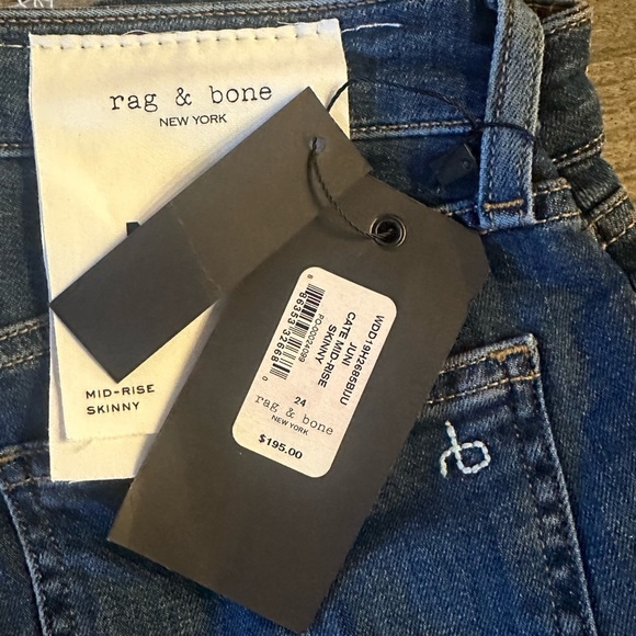 Rag & Bone Cate Mid Rise Skinny Jeans in Juni. - Picture 10 of 11